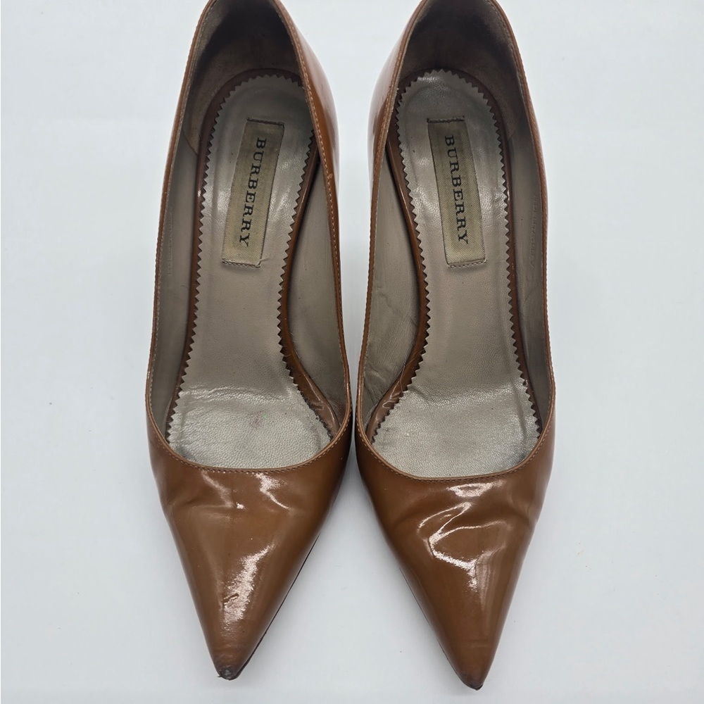 Burberry Women's Brown Leather Pumps